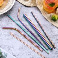 Retails 2-Pcs Reusable Metal Drinking Straws 304 Stainless Steel Sturdy Bendy Upright Drinks Straw for Mugs with Cleaning Brush Specialty Glassware