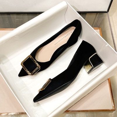 ☾☬☽ High heels womens 2022 new small size 34 large size 41 single shoes medium heel pointed toe professional thick heel black work shoes