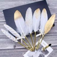 1pc Retro Feather Ballpoint Pen European Style Christmas Gifts Writing Tool Golden Feather Pen Novelty Stationery Wedding Decor Pens