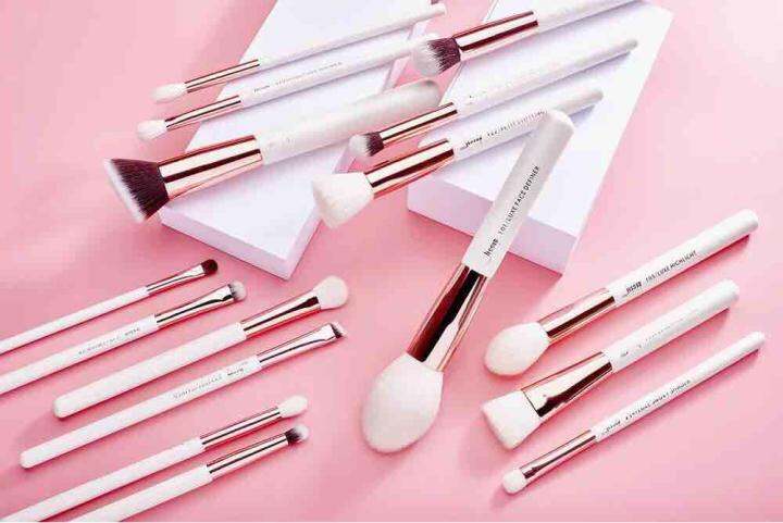 t215-25-pcs-white-rose-gold-brushes-kit-เซ็ตแปรงแต่งหน้า