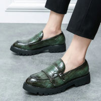 แฟชั่นผู้ชาย Loafers Slip On แฟชั่น Casual Loafers ลายจระเข้หนังสำนักงาน Slip On Dress รองเท้าสำหรับชายรองเท้าหนังนิ่ม