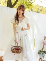 GIRI x CLOUD SEASON GD23196  white cherry  Maxi Dress เสื้อผ้าแฟชั่นผู้หญิง เดรส