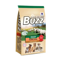 Buzz บัซซ์ อาหารสุนัขสูงวัย บำรุงข้อและกระดูก ชนิดเม็ดเล็ก Senior Dog Food Healthy Joint Small Gibble