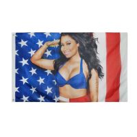 ธง Nicki Minaj ธง Nicki Salute ขนาด90X150ซม. 3 X 5ft ป้ายแบนเนอร์แบบกำหนดเองในร่มและกลางแจ้งแบบมีรูโลหะ