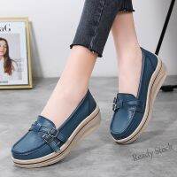 【Ready Stock】 ﹍▦ C40 Genuine Leather Platform Shoes Comfortable Slip-On Soft Sole Mother Loafers