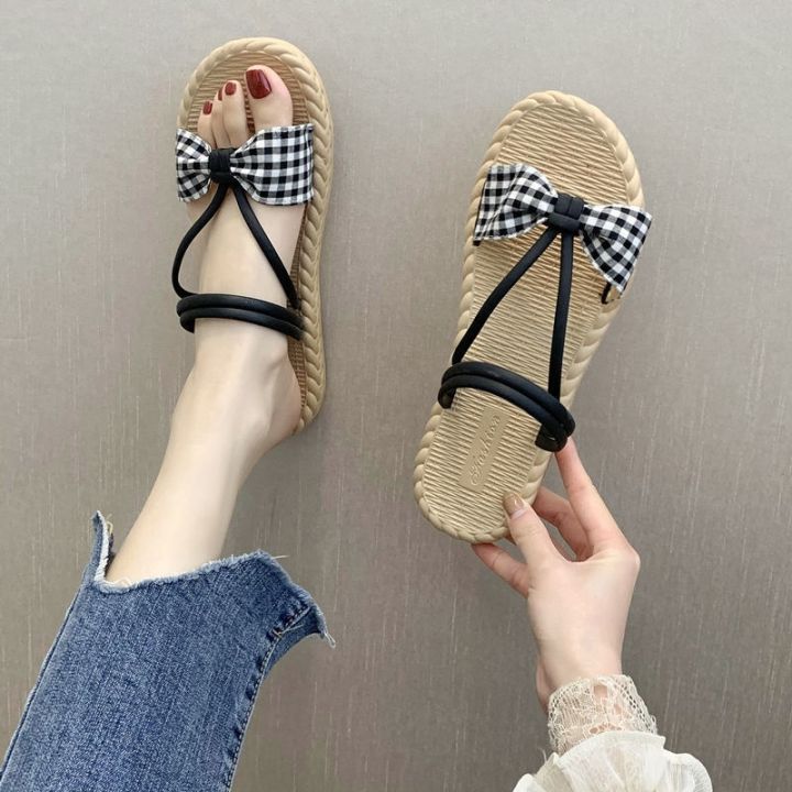 in-the-summer-of-2023-new-slippers-female-pure-and-fresh-flat-sandals-outside-lovely-web-celebrity-fashion-shoes