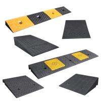 Car Uphill Climbing Mat Rubber Road Ramp Mat Rubber and Plastic Road Slope Curb Threshold Step Mat Triangle Pad