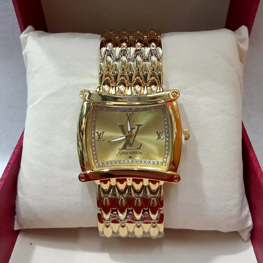 Louis Vuitton Vintage Watch Luxury Watches on Carousell