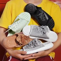 Yeezy รองเท้าแตะ รองเท้าชายหาด พื้นหนา สะท้อนแสง กันน้ํา 350V2 สําหรับผู้ชาย