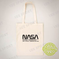 ถุงผ้าดิบลาย NASA แข็งแรงทนทาน ช่วยลดโลกร้อน