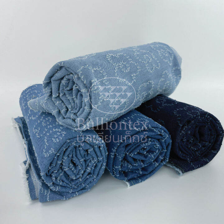 ผ้ายีนส์ลายดอกไม้-jeans-flower-ผ้าเนื้อแน่น-อยู่ทรง-ลายดอกไม่สีขาวเด่นชัดมาก-ขนาด-1-หลา-พร้อมส่ง