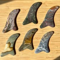 Handmade Wave Gua Sha (Jasper Stone) กัวซาหิน งานแฮนเมด รุ่นเวฟ กัวซา นวดหน้า หินแจสเปอร์