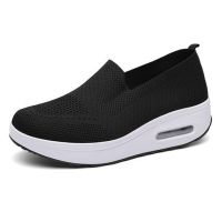 Korean Women Slip Ons Shoes Breathable Kniteed Flat Shoe Soft Sole Ladies Casual Work Shoes