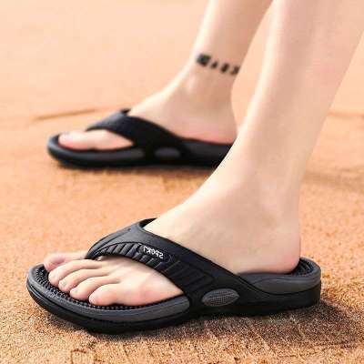 2022 Men Slippers Beach Male Casual Shoes Summer Fashion Comfortable Flip-flops Massage Sandals Light Non-Slip Man Flip Flops