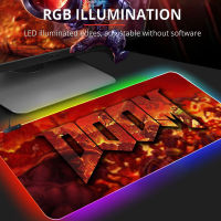 Gamer D OOM อะนิเมะ RGB แผ่นรองเมาส์ Gamer Backlit จ้าอุปกรณ์เล่นเกมเสื่อเมาส์ LED M Ousepad โต๊ะคอมพิวเตอร์ Mause Ped หนูสำนักงาน