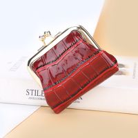 ☊ Glossys Crocodile-Pattern Metal Clip Coin Bag Lightweight Multifunctional Small Purse For Women Girls