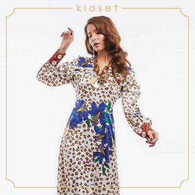 Kloset Tiger Lily Printed Long Dress (SH19-D004) เดรสผู้หญิง เดรสแฟชั่น เดรสผ้าพิมพ์ เดรสยาว