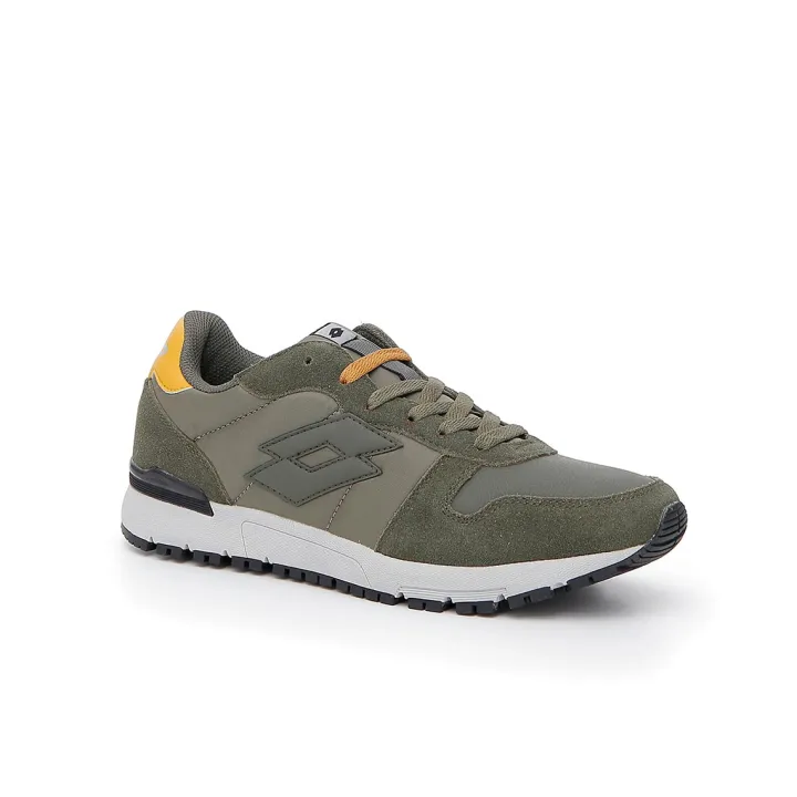 sepatu sneakers lotto