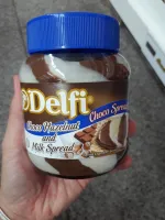 Delfi ช็อกโกแลตทาขนมปังช็อกโกแลตผสมถั่วเฮเซลนัทบดและนม ขนาด 350 กรัม