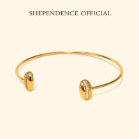 Shependence กำไลข้อมือหอย (Cowrie Shell Bangle)