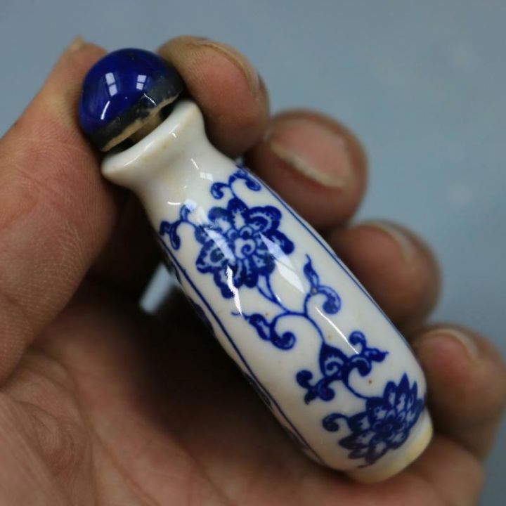 chinese-blue-and-white-porcelain-qing-kangxi-lotus-design-snuff-bottle-2-44-inch