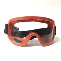 Homeonly แว่นตากันลม (เลนส์ใสกรอบแดง) แว่นตา goggles แว่นตากันฝุ่น เหมาะสำหรับขี่จักรยานกลางแจ้ง แว่นตา กันหมอก กันลม