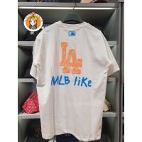 ซื้อเกาหลีใต้ MLB ของแท้  ใหม่ Doodle พิมพ์แขนสั้นผู้ชายและผู้หญิงที่มีเสื้อยืดหลวมคู่ครึ่งแขน INS ลม t