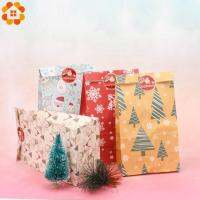 1SET Mix Types Deer Snowflakes Candy Gift Bags With Stickers Merry Christmas Guests Packaging Boxes Christmas Party Gift Decor Gift Wrapping  Bags