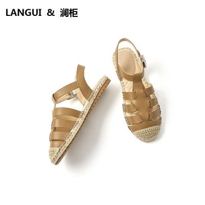 Fireworks ark the new spring and summer 2022 sandals female soft leather shoes baotou t type restoring ancient ways Roman fisherman shoes female