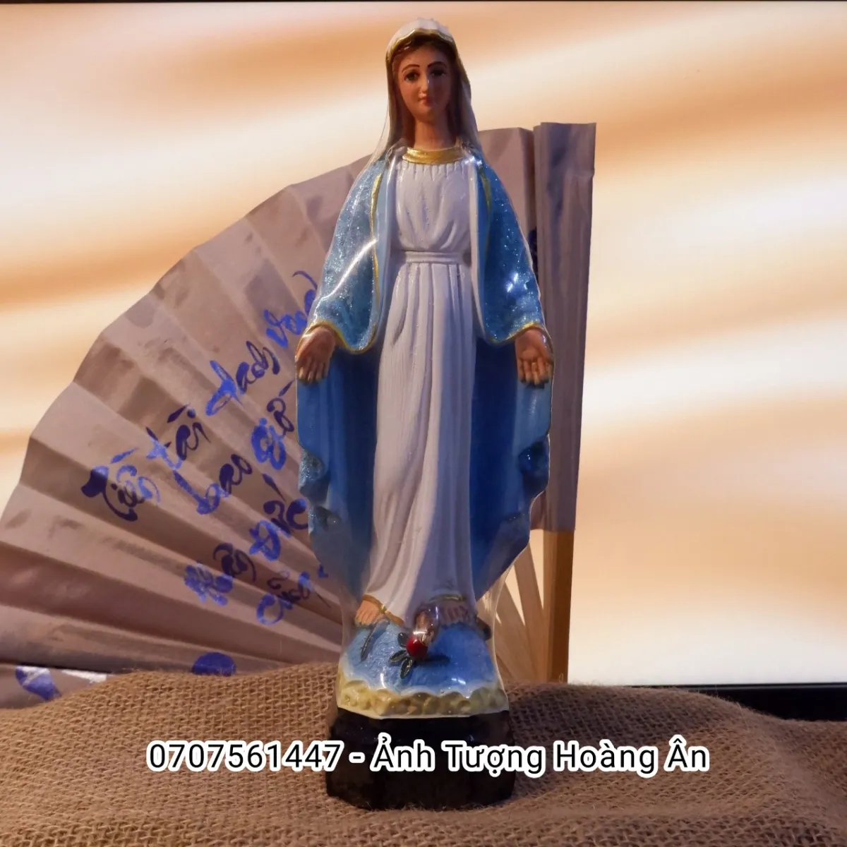 Tượng Công Giáo: Tượng Đức Mẹ Maria Ban Ơn 25Cm Composit Siêu Nhẹ - Tượng  Ảnh Hoàng Ân | Lazada.Vn