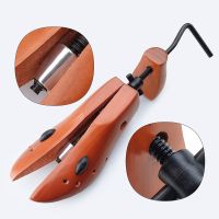 【YF】 FamtiYard 1Pcs Shoe Tree Stretcher Scarpiera Man Adjustable Wooden Women Flats Pumps Stretching Shaper Footwear Lasts