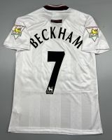 เสื้อฟุตบอล ย้อนยุค แมนยู 1997 เยือน Retro   Away พร้อมเบอร์ชื่อ 7 BECKHAM อาร์มพรีเมียร์ เรโทร คลาสสิค 1997-99