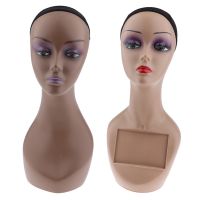 1 Piece of Female Cosmetology Mannequin Head With Long Neck Salon HairdressingTraining Doll Head for Wig Making and Dispay