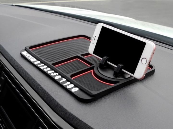 แผ่นยางกันลื่น-แผ่นยางหน้ารถ-แผ่น-pvc-วางโทรศัพท์หน้ารถ-หมุนได้-360-องศาพร้อมช่องเก็บของใช้อเนกประสงค์-car-console-phone-holder-แผ่น-pvc