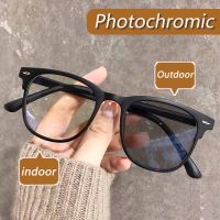 2 In1 Photochromic คอมพิวเตอร์แว่นตาผู้หญิงผู้ชายนักเรียนป้องกันแสงสีฟ้าแว่นตา UV400กรอบแว่นตารอบใบหน้าบาง