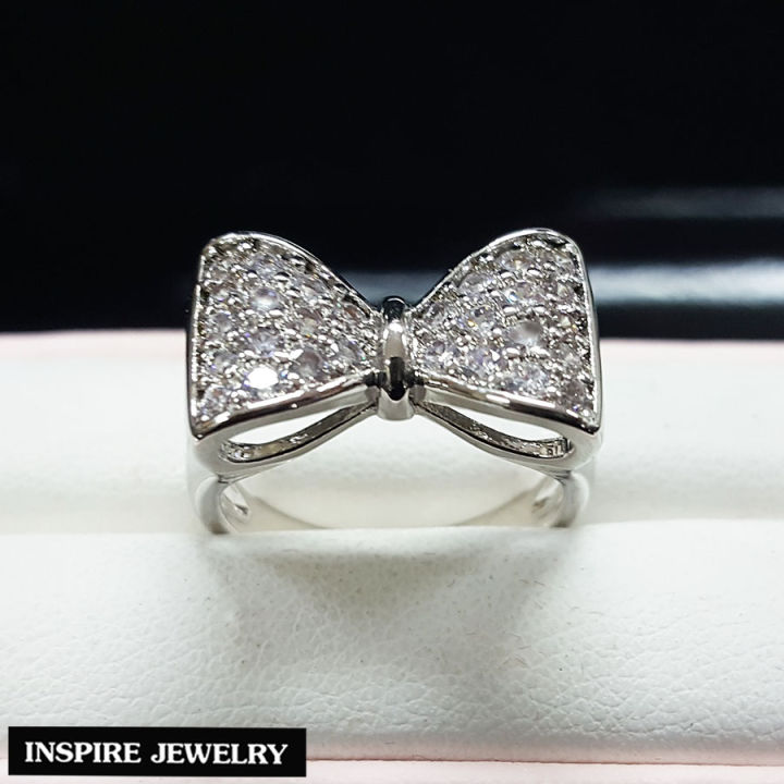 inspire-jewelry-แหวนรูปโบว์-เพชร-หุ้มทองคำขาว-พร้อมถุงกำมะหยี่