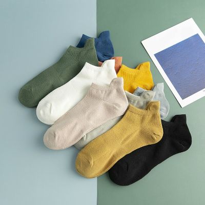 ถุงเท้าถุงเท้าผ้าฝ้ายข้อสั้นสไตล์ใหม่สำหรับผู้ชายและผู้หญิง,ถุงเท้านุ่มระบายอากาศได้ดีสีสันสดใสทันสมัย