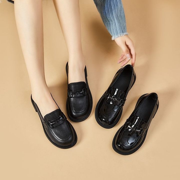 plover-single-shoes-for-women-with-low-heels-2023-new-spring-british-style-soft-soled-small-leather-shoes-versatile-flat-soled-loafers-for-women