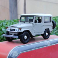 1:24 FJ CRUISER FJ40 SUV ล้อแม็กรถยนต์รุ่น D Iecasts โลหะของเล่นยานพาหนะออฟโรดรถรุ่นจำลองสูงคอลเลกชันเด็กของเล่นของขวัญ