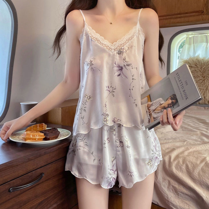 Summer Comfort Ice Silk Sexy Pajamas Womens Printed Lace Suspenders V-neck  Tops and Shorts Pyjamas Minimalist Home Wear Two-piece Set