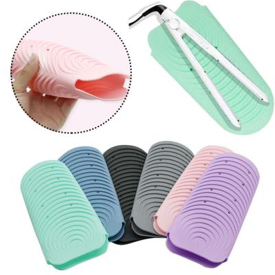 Portable Hair Iron Heat Insulation Cover Straightener Travel Case Heat Resistant Silicone Mat Hair Iron Heat Insulation Cover Portable And Practical Hair Straightener Heat Insulation Cover