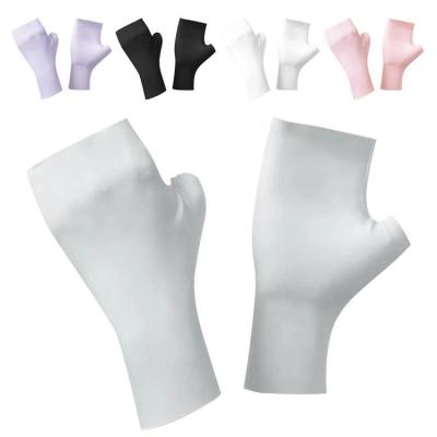 Sunscreen Fingerless Gloves Summer Gloves for Driving UV Protection Half Finger Gloves Breathable Mittens for Hiking Driving Cycling Riding realistic
