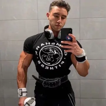 Gymshark Shirt - Best Price in Singapore - Mar 2024