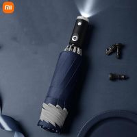 Xiaomi ร่มอัตโนมัติแถบสะท้อนแสงร่มสามพับไฟ Led กลับด้านได้10ซี่โครงร่มทนลม