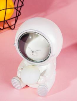 Creative Cute Galaxy Guardian Cute Pet Spaceman Night Light Modern Personality Bedroom Jewelry Ornaments Star Lamp Gift  NEW