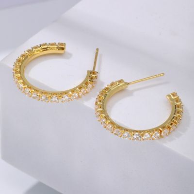 [COD] zircon earrings womens 2023 new full diamond high-end stud simple and versatile niche designTH