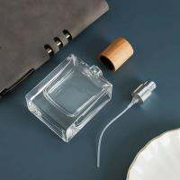 50ml 100ml Flat Squaer Glass Bamboo Wooden Lid Perfume Spray Bottle Empty Clear Thick Bottom Cosmetic Refillable Bottle 5pieces