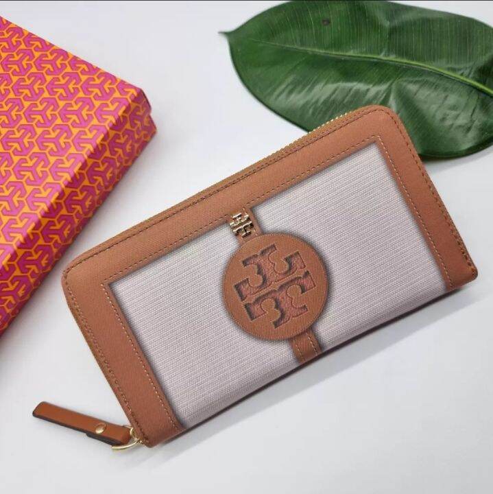 tory burch tan wallet