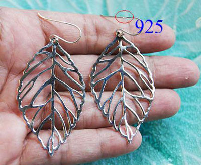 Thai leaf dangle earrings handmade 925 sterling silver beautiful gift ใบไม้ไทยเท่ตำหูเงินสเตอรลิงซิลเวอรใช้สวยของฝากที่มีคุณค่า ฺ