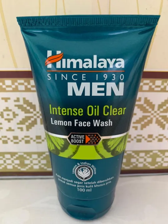 Intense Oil Clear Lemon face Wash 100ml (Himalaya).